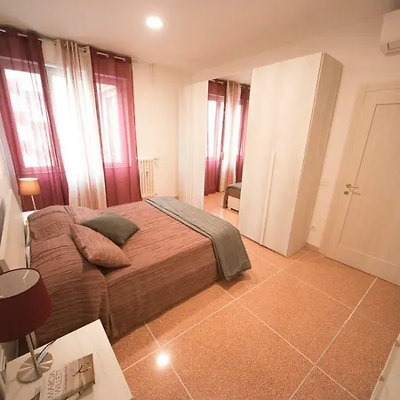 Saffi 15 Apartments Bologna Esterno foto